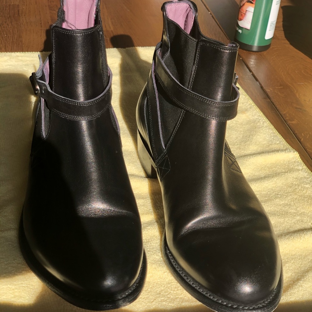 Barker London Alexandra Leather Chelsea Boot